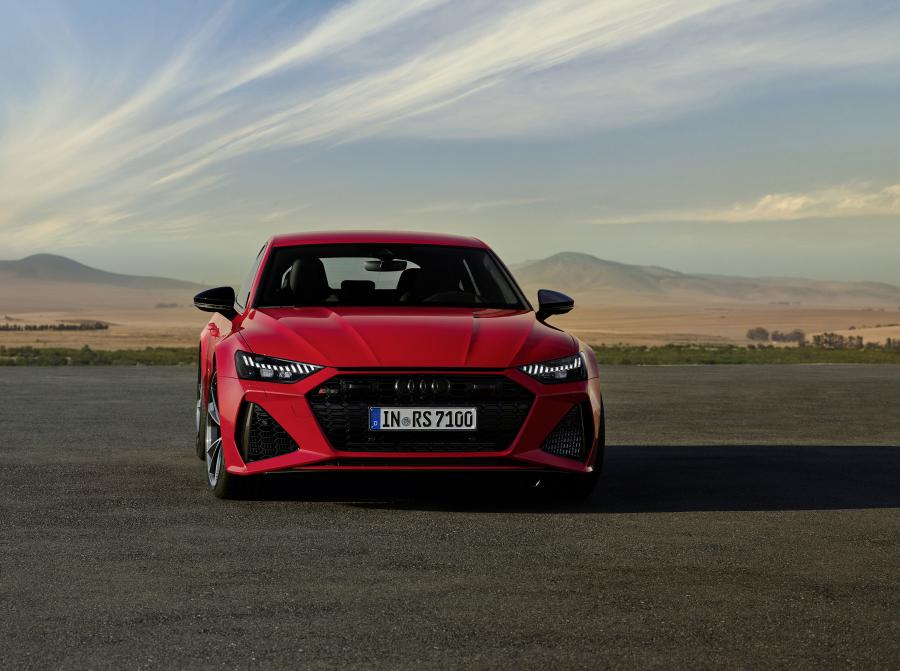 Audi RS7 Sportback 2019 года  (WW) (фото 24 из 80)